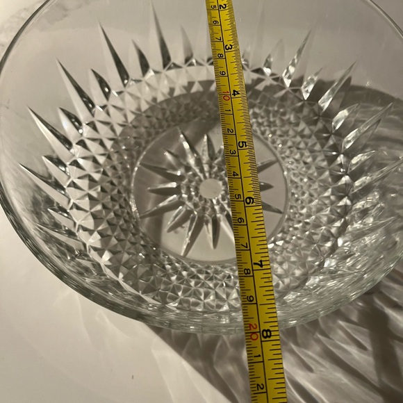 Two arcoroc France 8” glass bowls - Picture 9 of 9